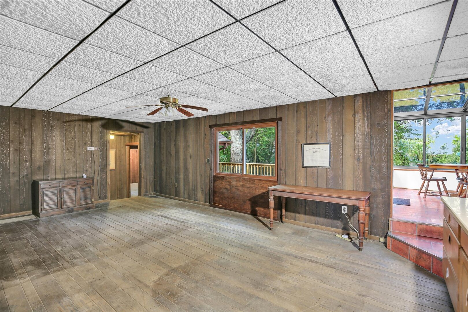 2303 County Road 1100 E Property Photo 16
