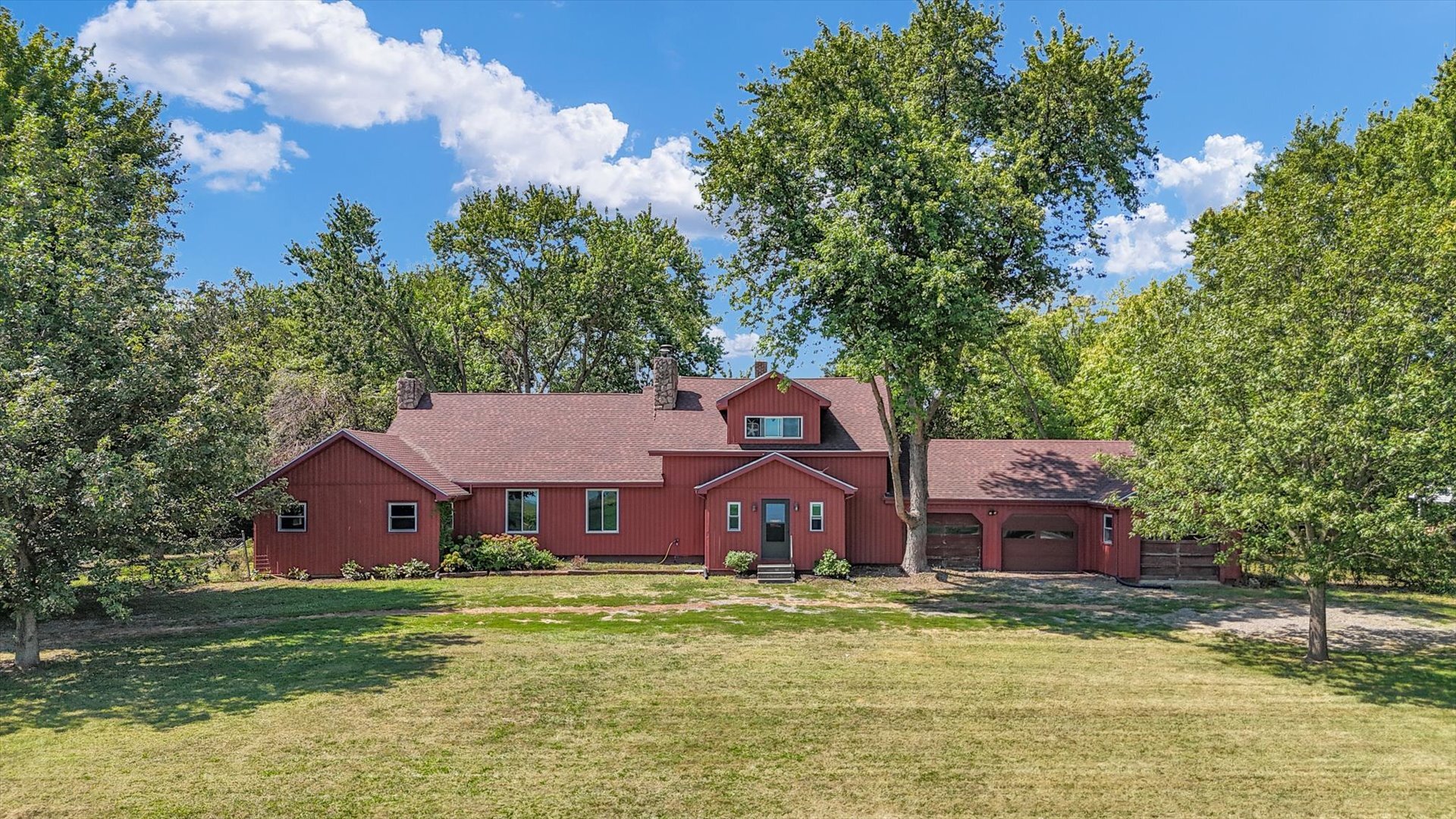 2303 County Road 1100 E Property Photo 47