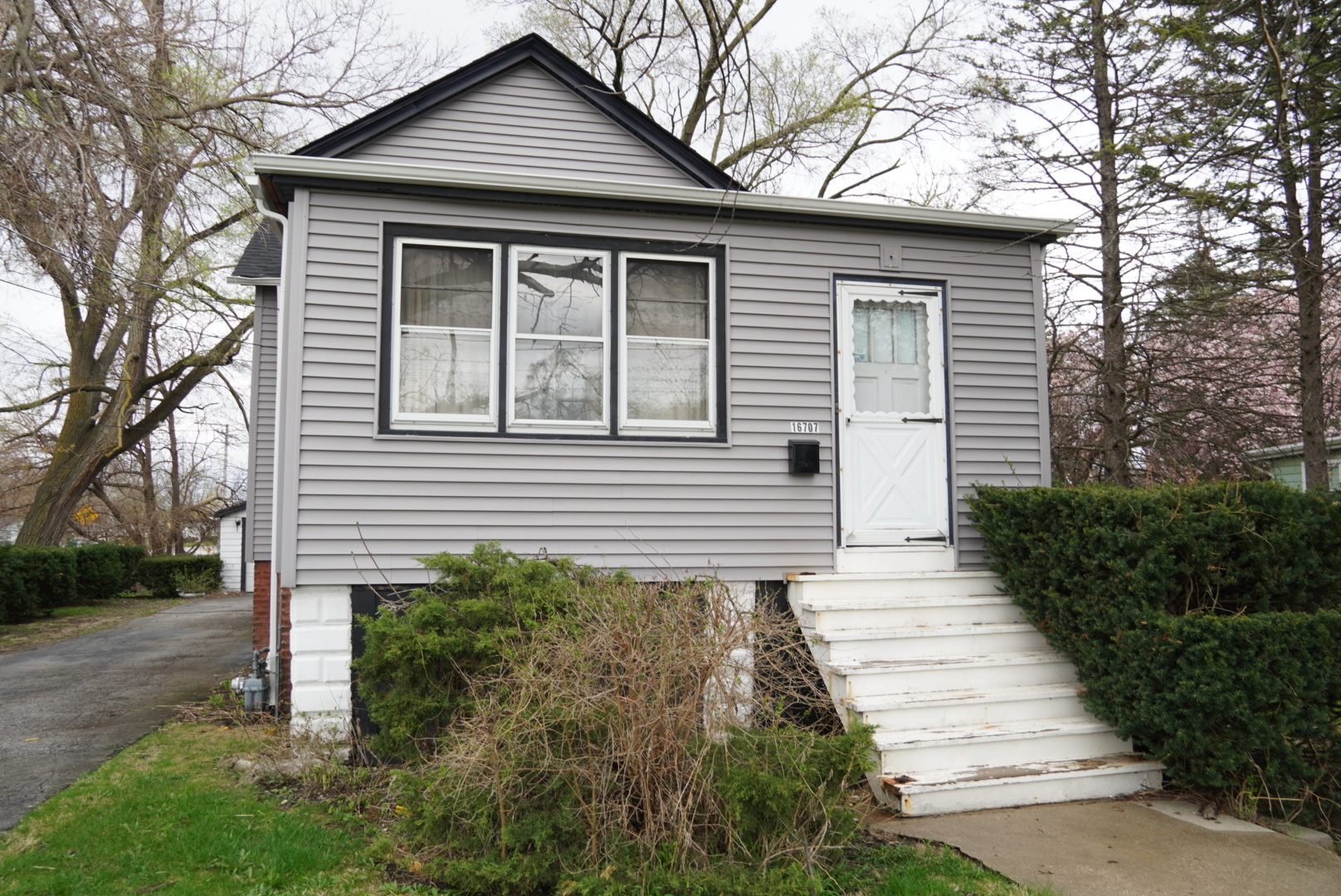 16707 Dixie Highway Property Photo 4