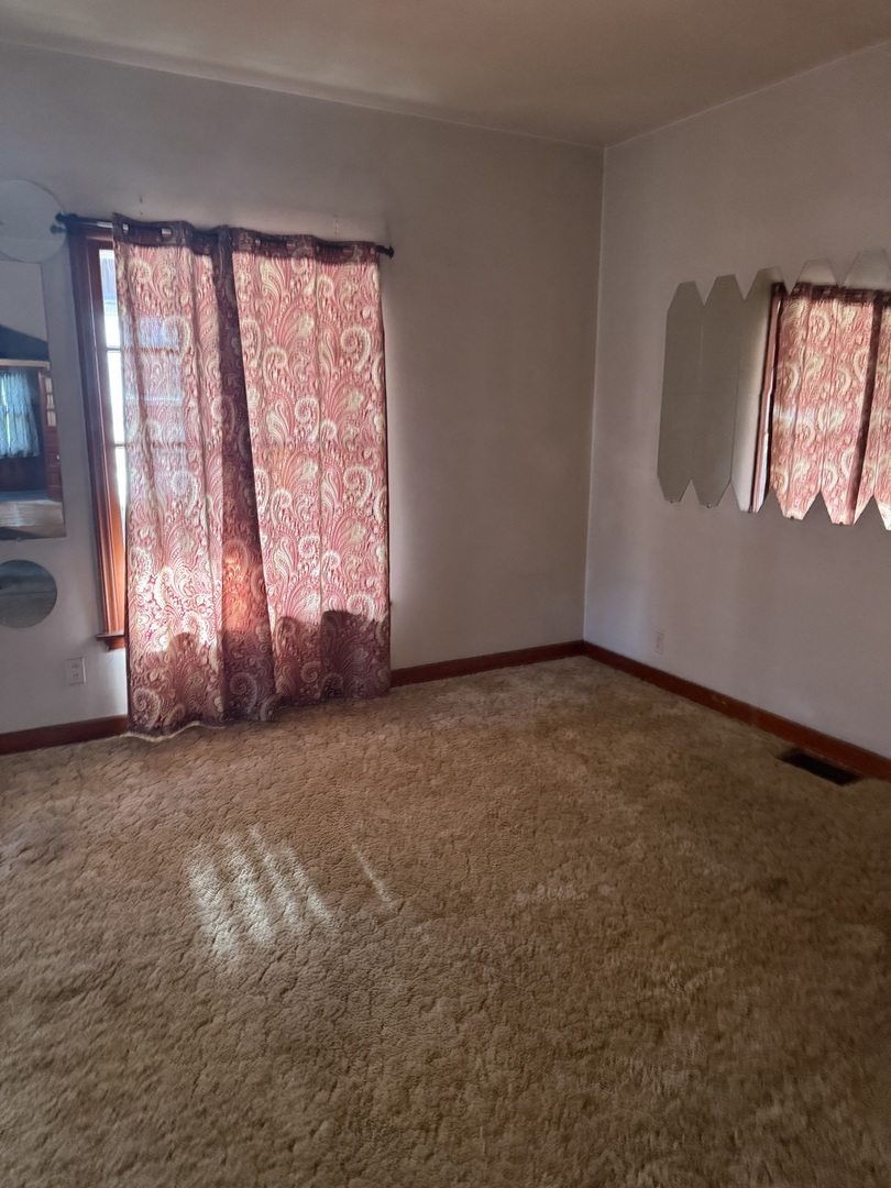 16707 Dixie Highway Property Photo 9