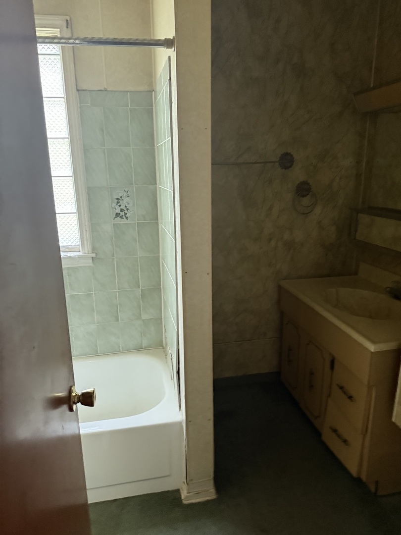 16707 Dixie Highway Property Photo 11