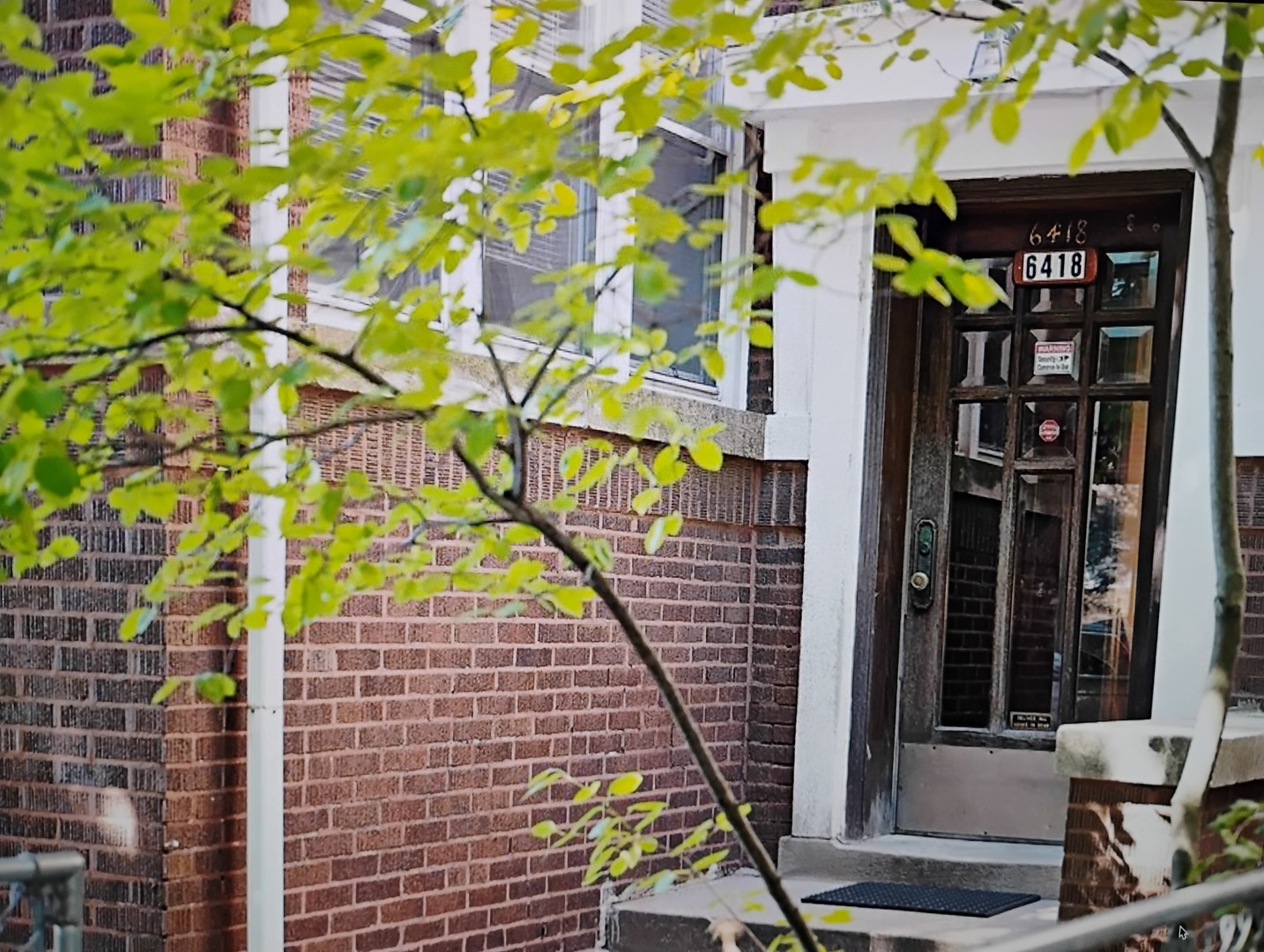 6418 N Rockwell Street Property Photo 5