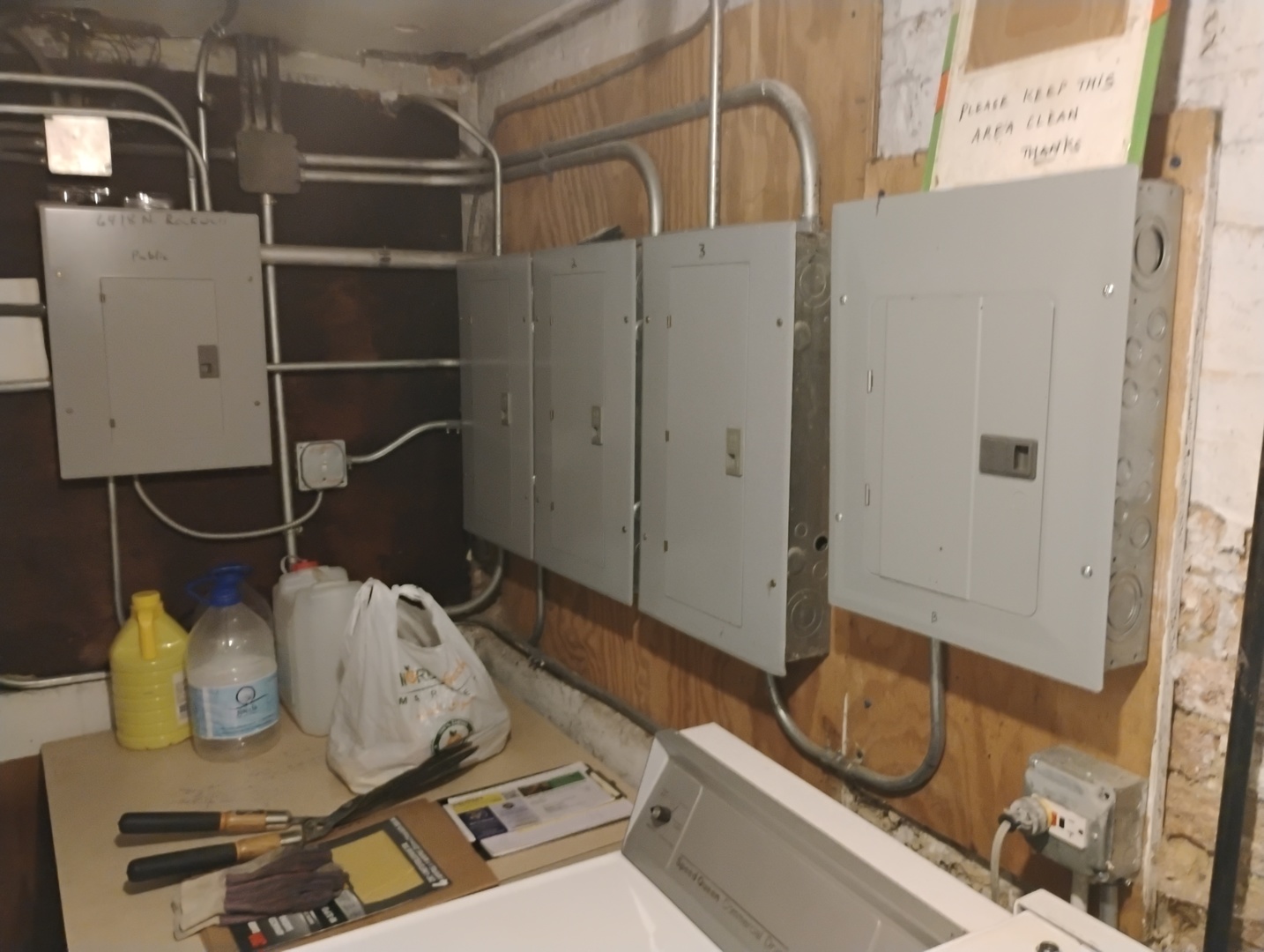 6418 N Rockwell Street Property Photo 24