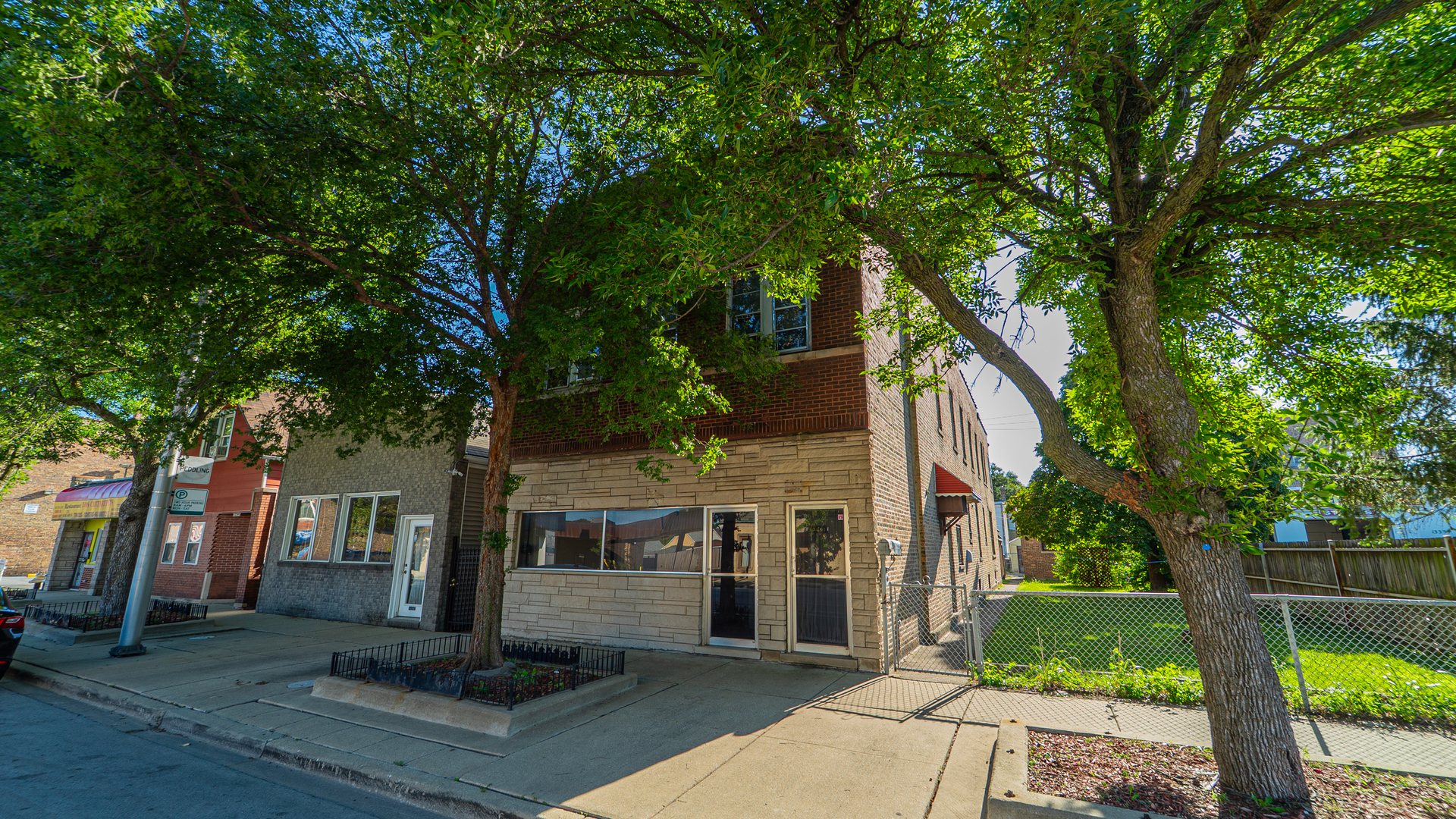 13351 S Baltimore Avenue Property Photo 3