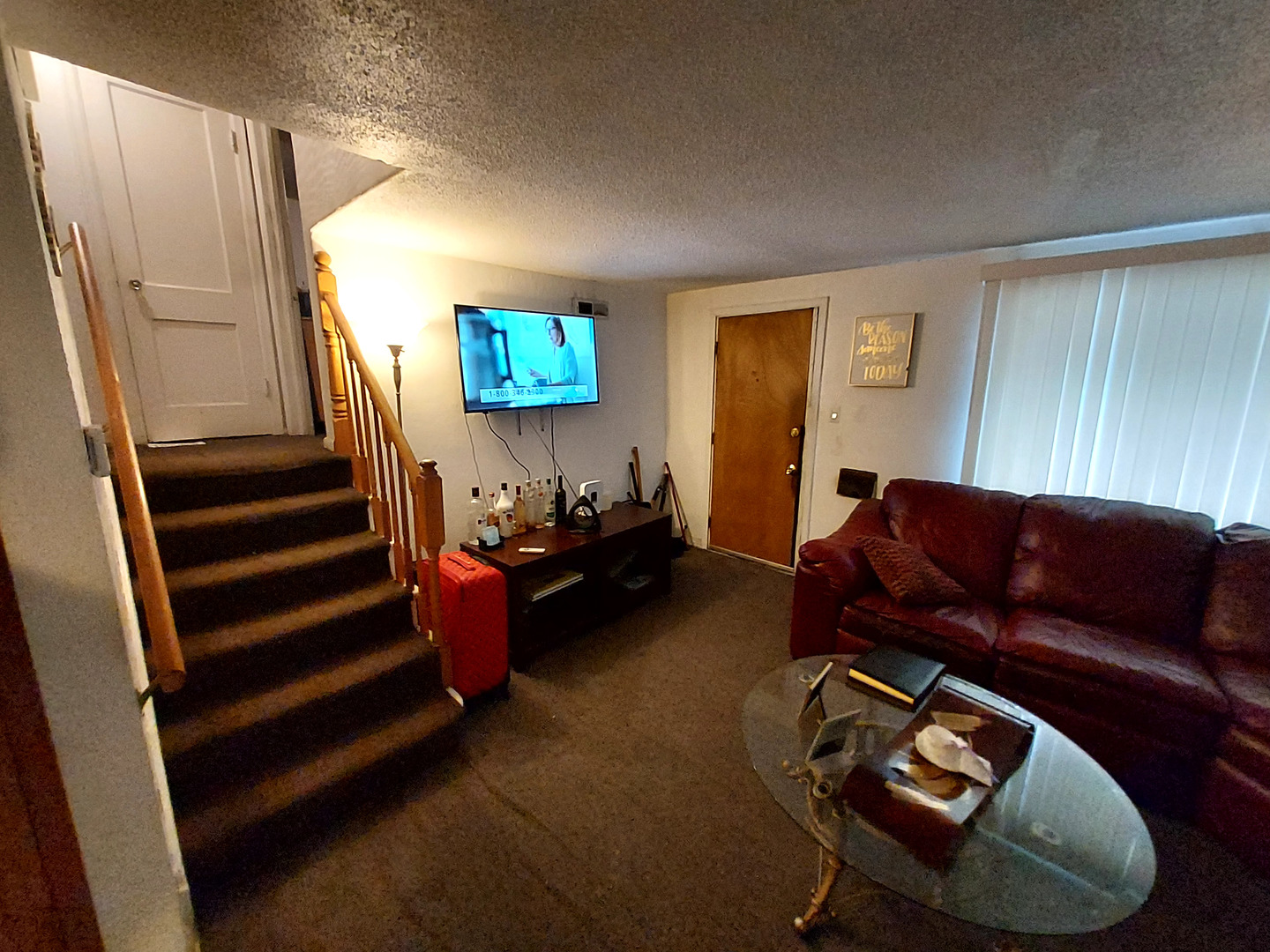 9834 S Oglesby Street Property Photo 6