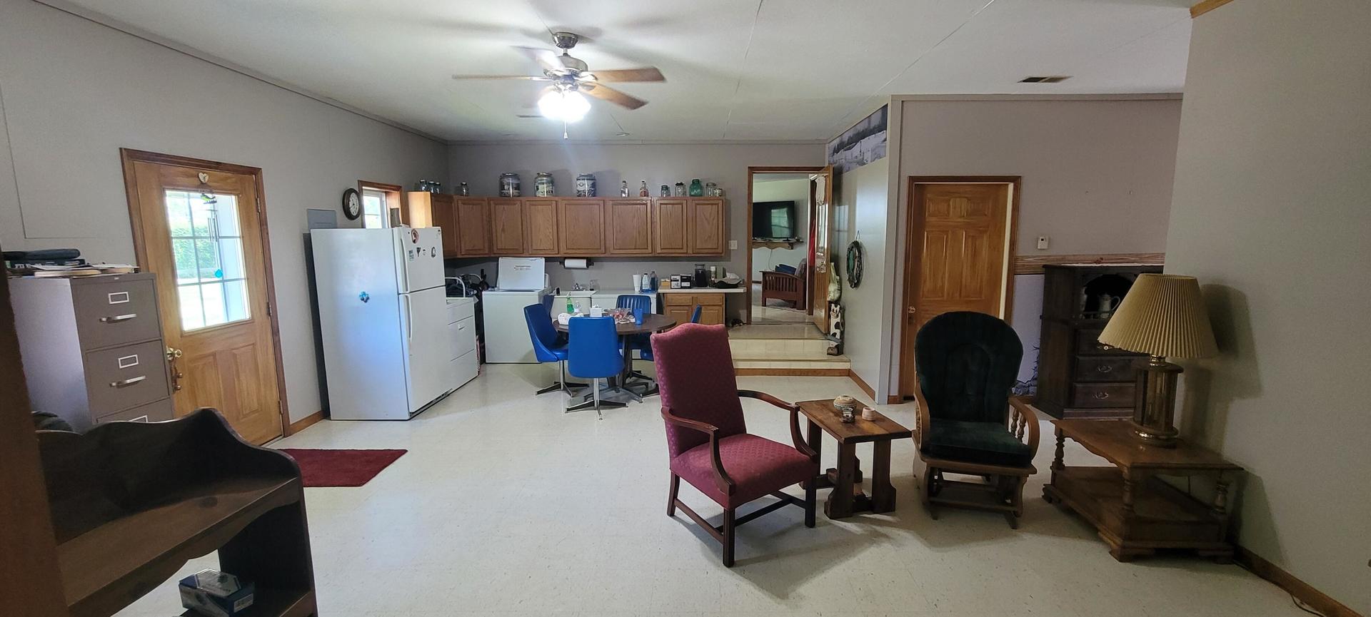 15772 E 1000th Avenue Property Photo 11