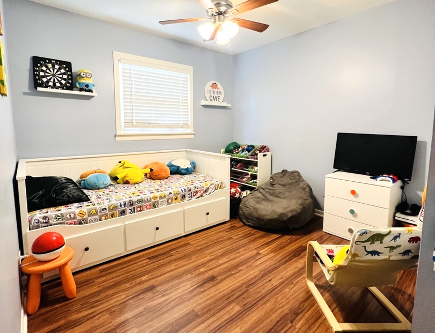 8605 Leclaire Avenue Property Photo 15