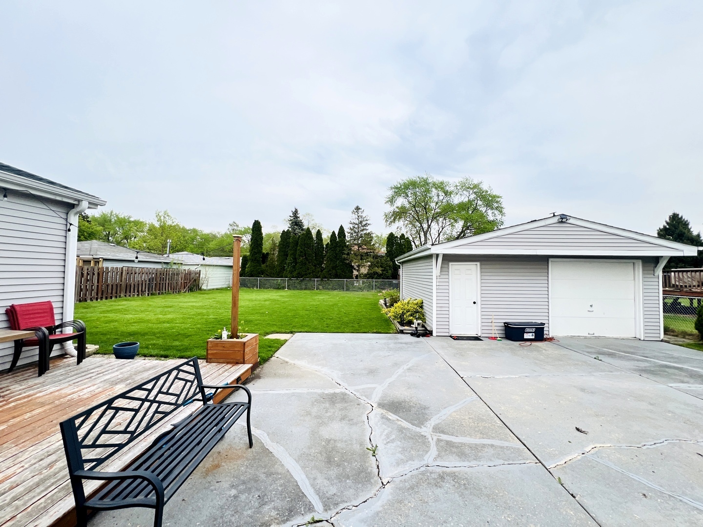 8605 Leclaire Avenue Property Photo 20