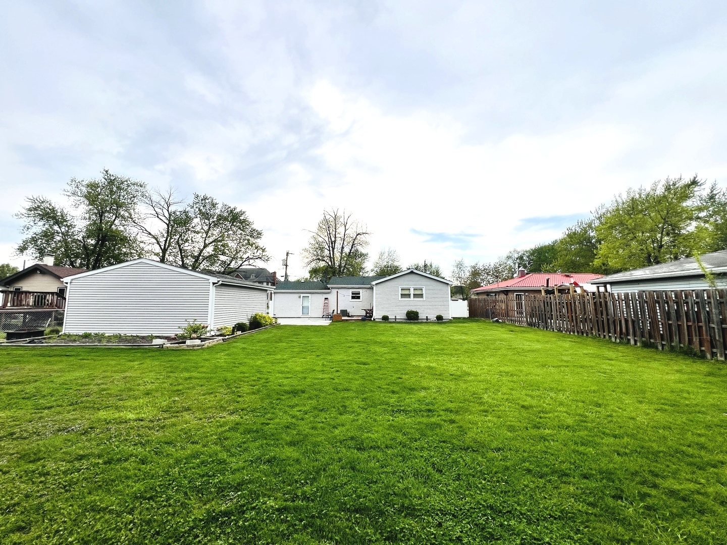 8605 Leclaire Avenue Property Photo 23