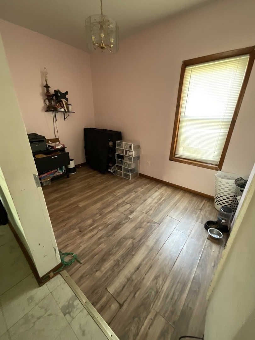 5742 S Marshfield Avenue Property Photo 6