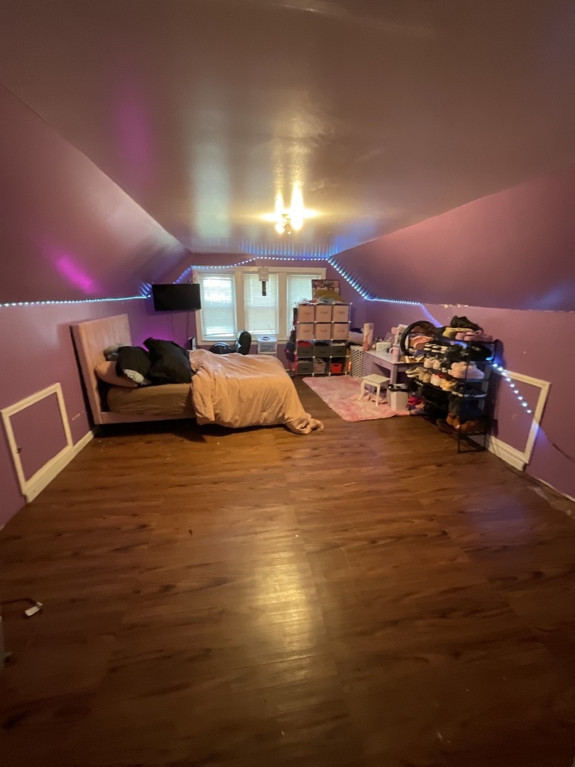 5742 S Marshfield Avenue Property Photo 10