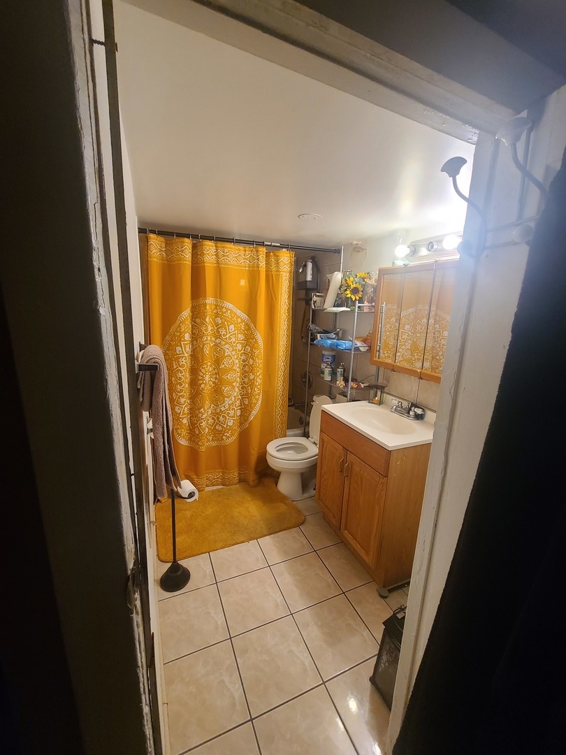 5742 S Marshfield Avenue Property Photo 16