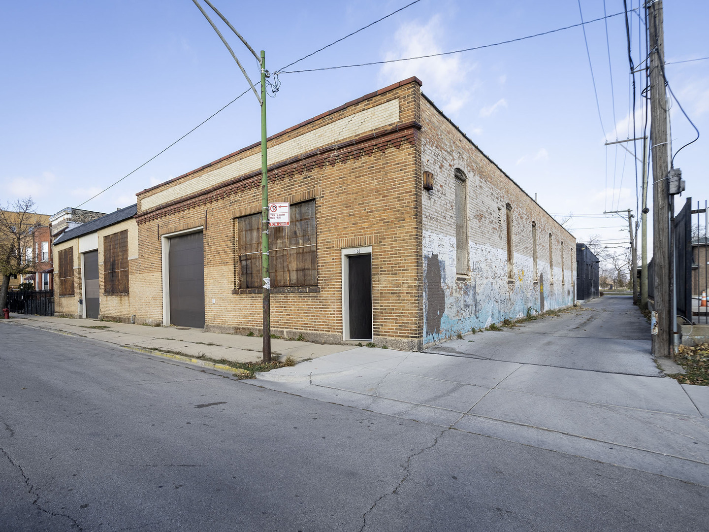 3056 W Walton Street Property Photo 27