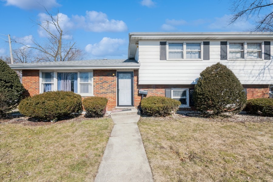 14321 Normal Avenue Property Photo 1
