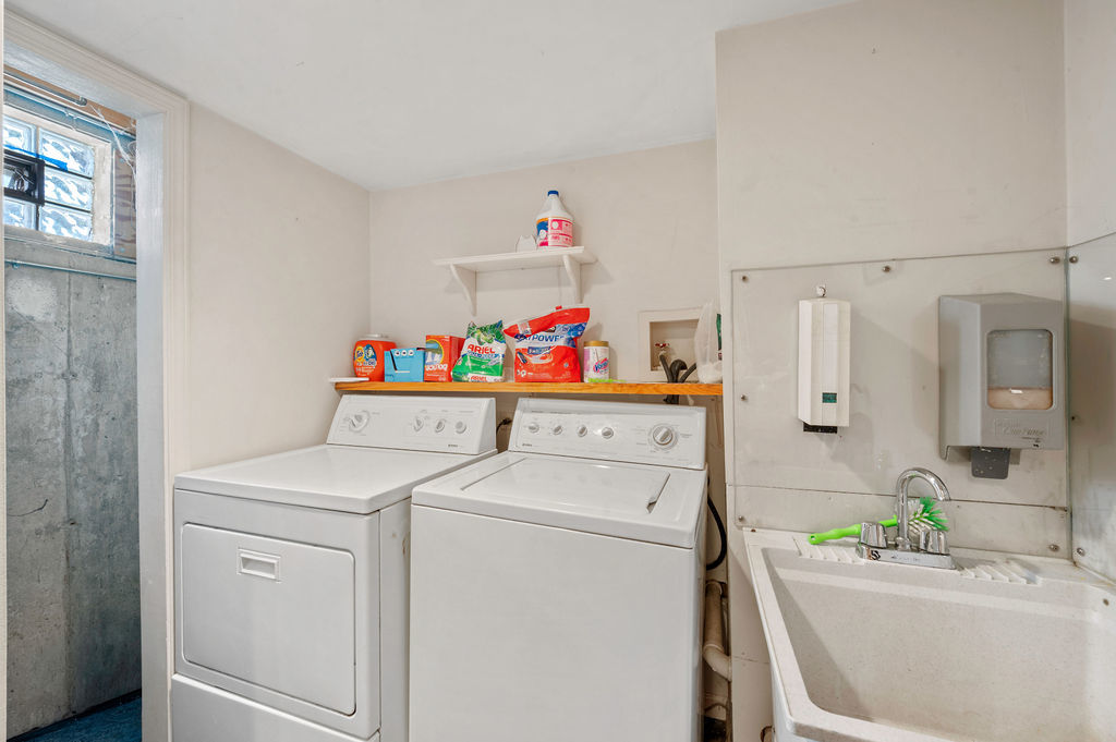 9740 Linn Avenue Property Photo 29