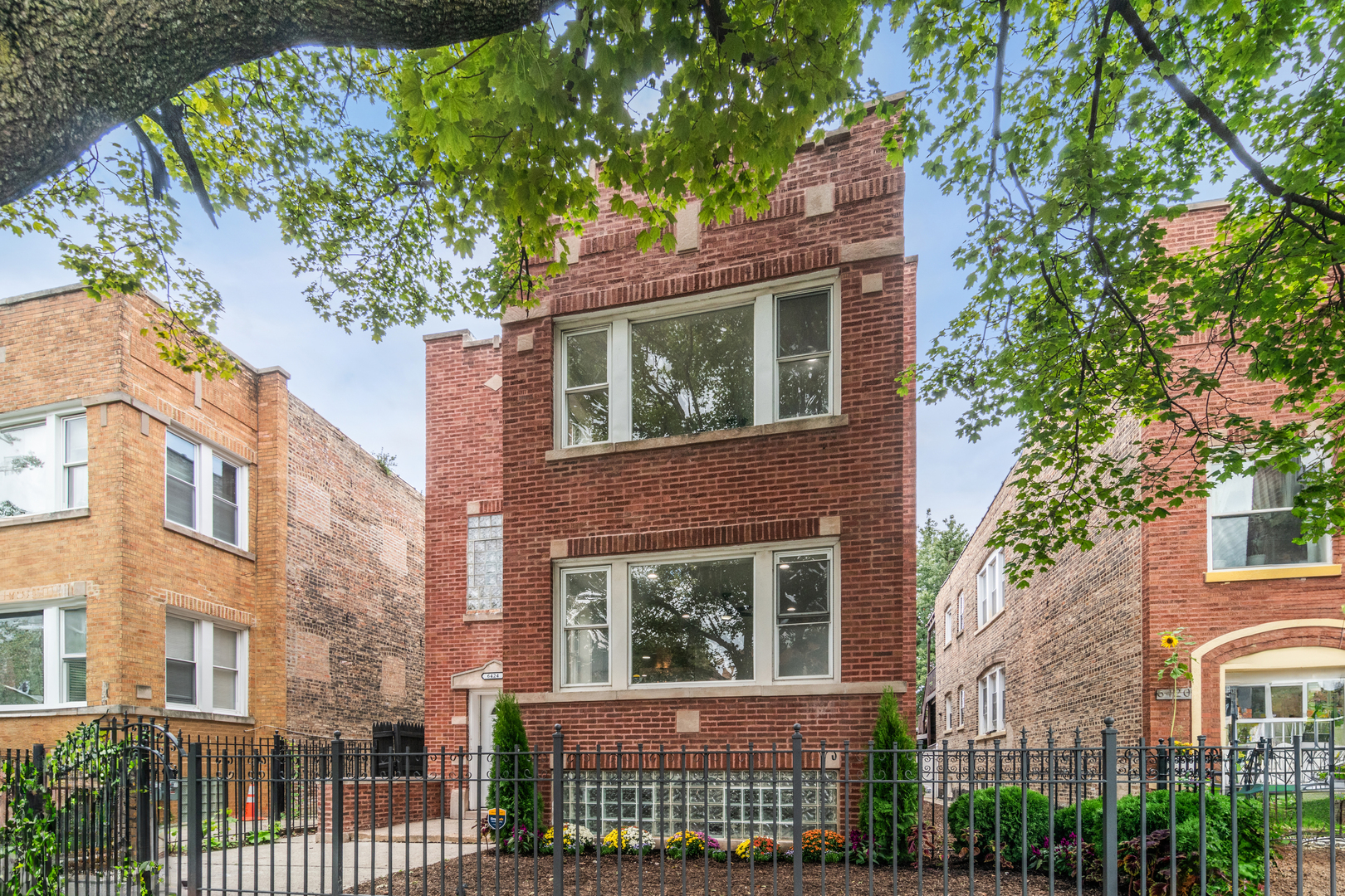 6424 S Richmond Street Property Photo 1