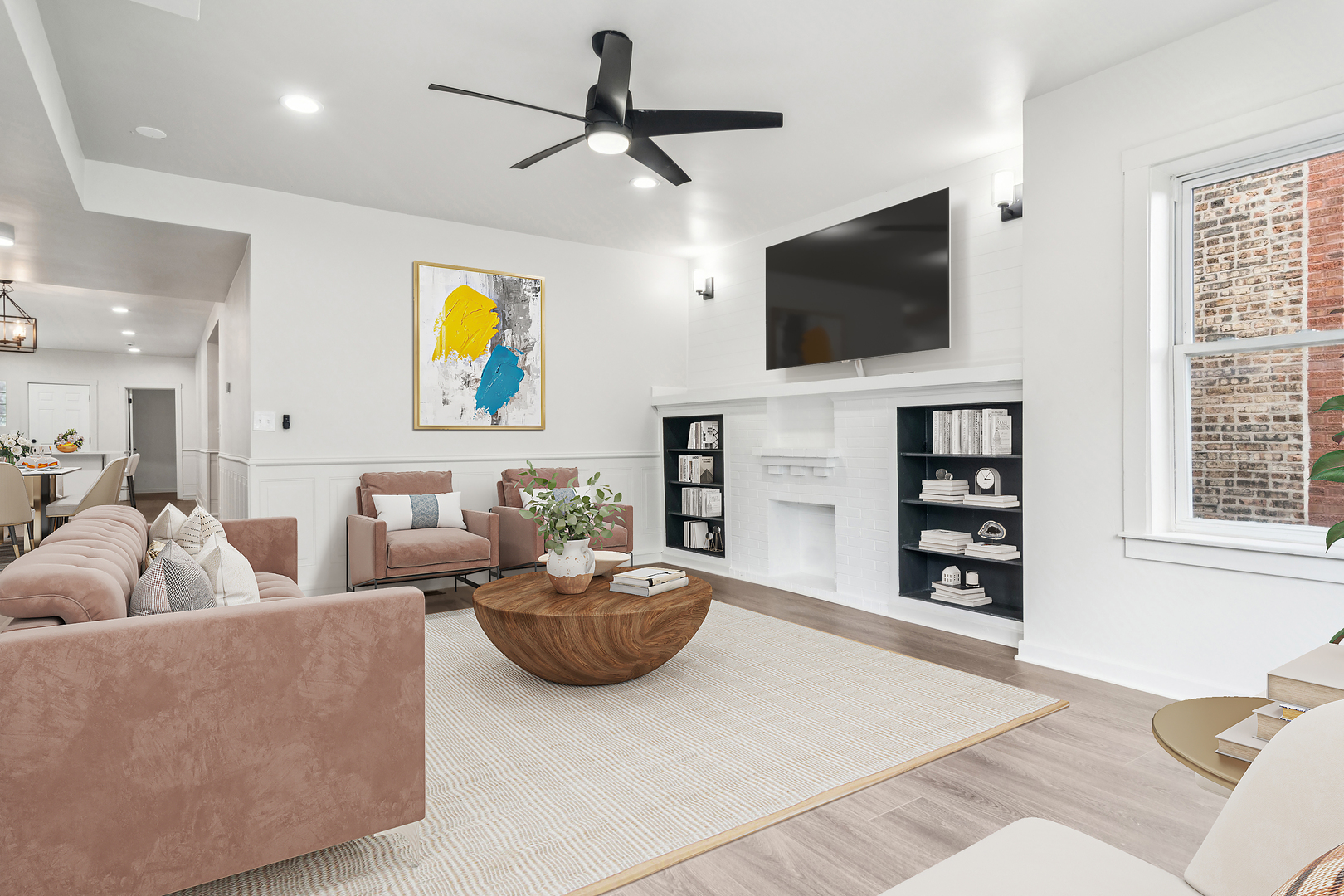 6424 S Richmond Street Property Photo 7