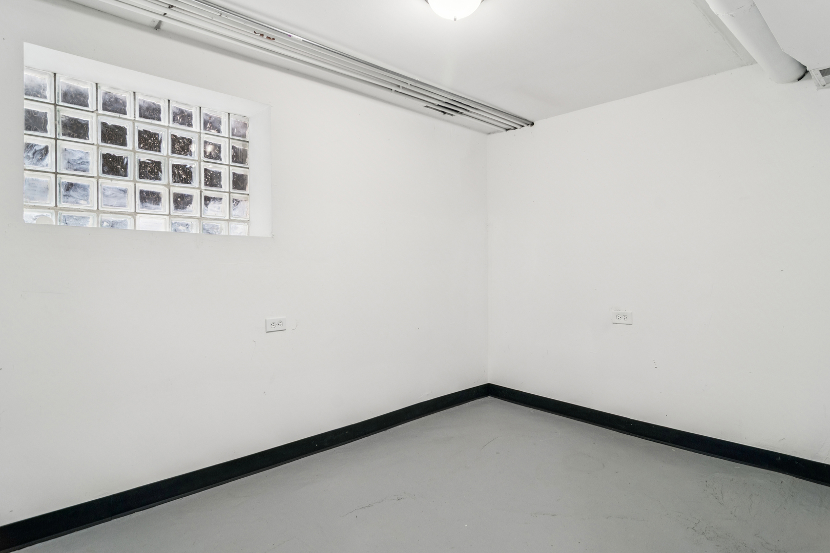 6424 S Richmond Street Property Photo 33