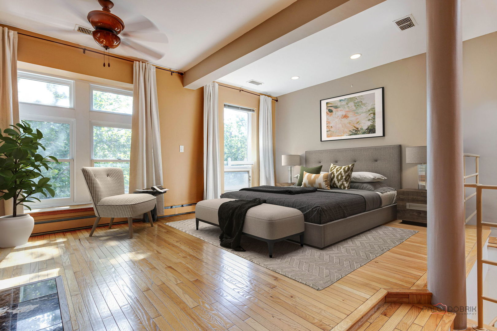 902 W Newport Avenue Property Photo 22