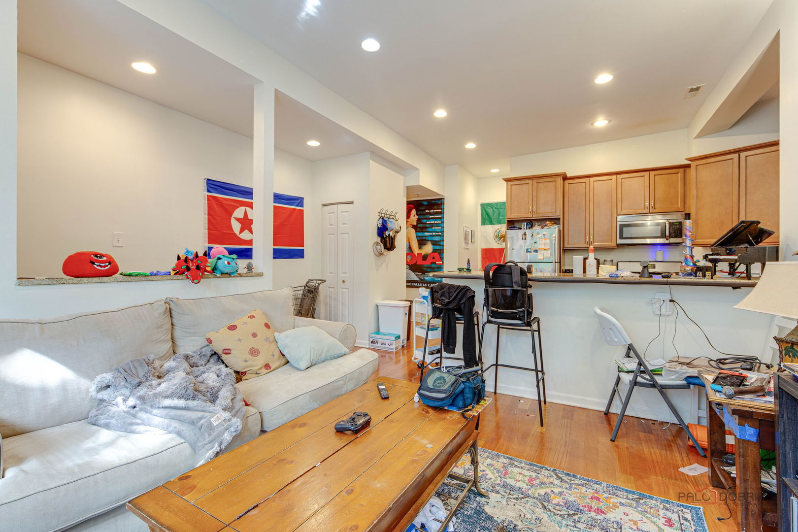 902 W Newport Avenue Property Photo 32