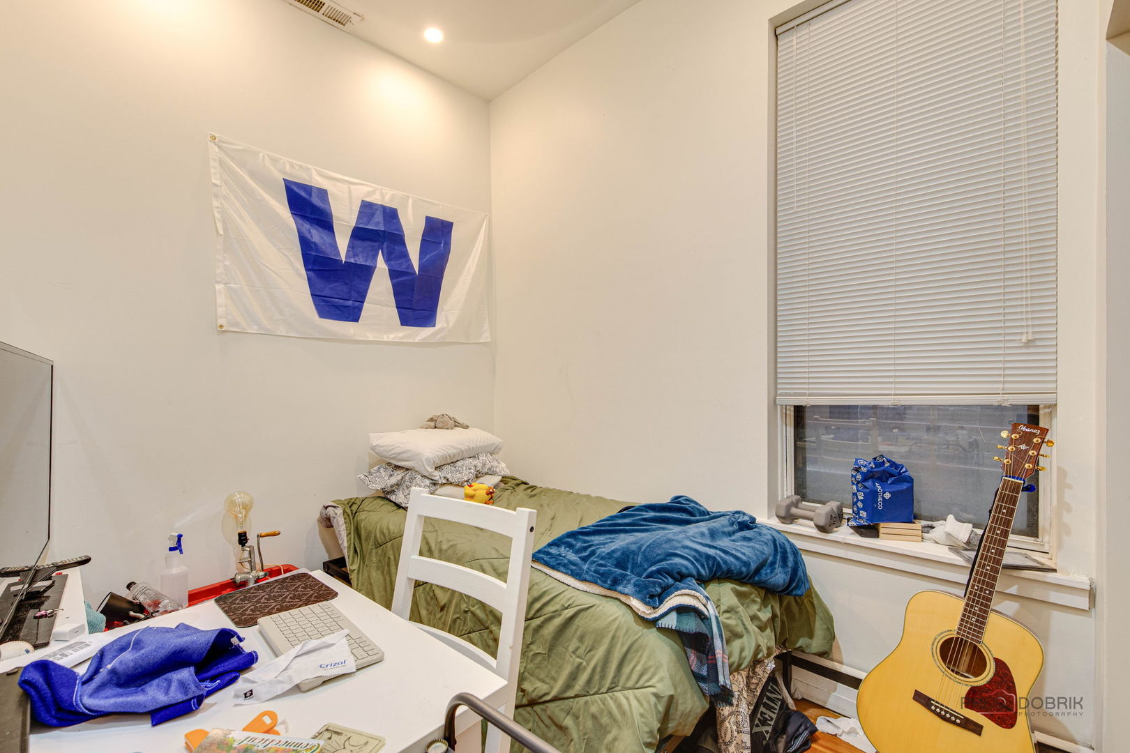 902 W Newport Avenue Property Photo 35