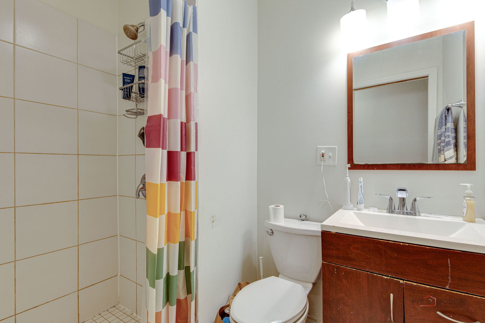 902 W Newport Avenue Property Photo 36