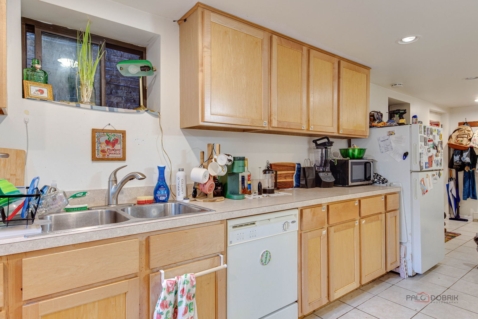 902 W Newport Avenue Property Photo 44