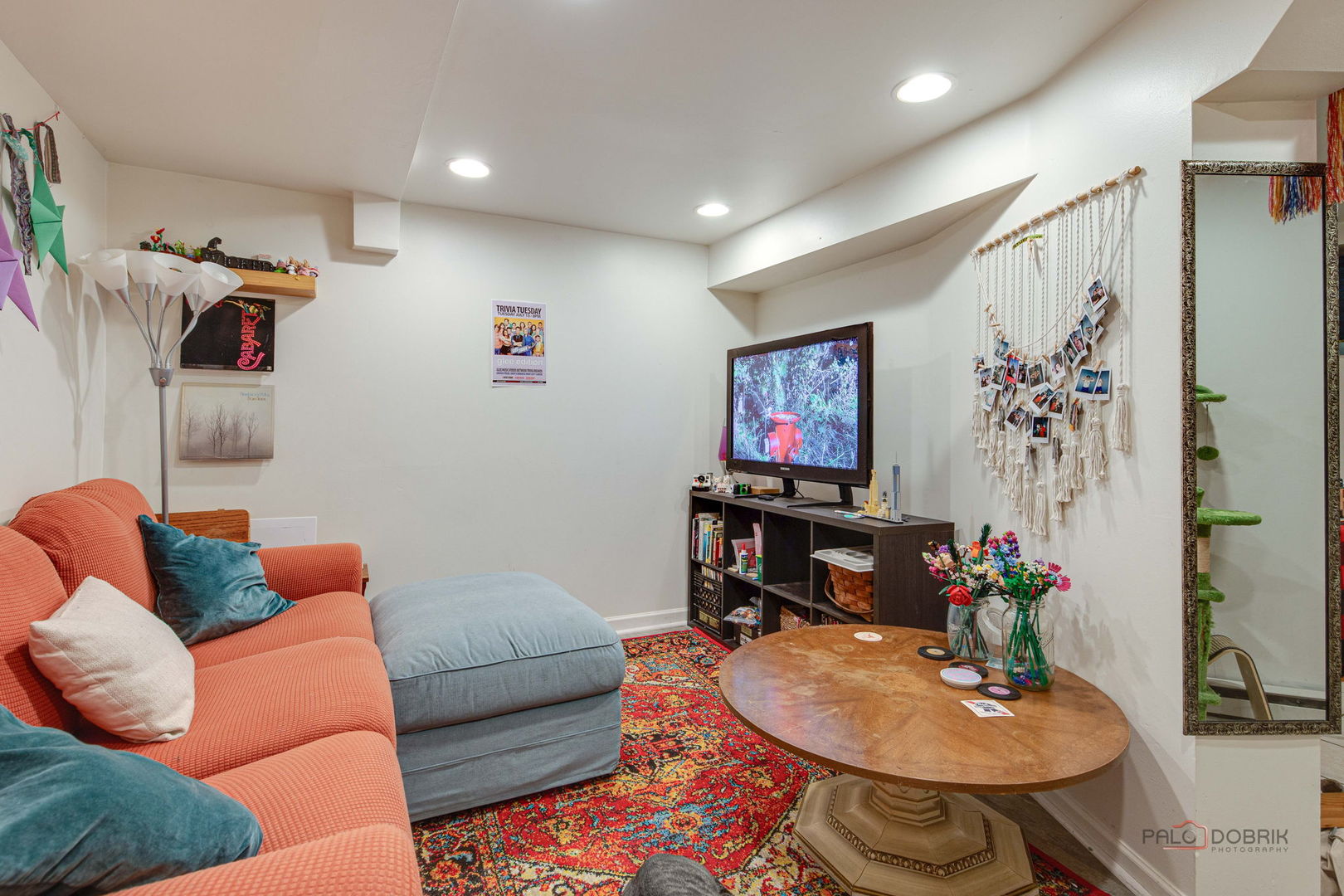 902 W Newport Avenue Property Photo 45