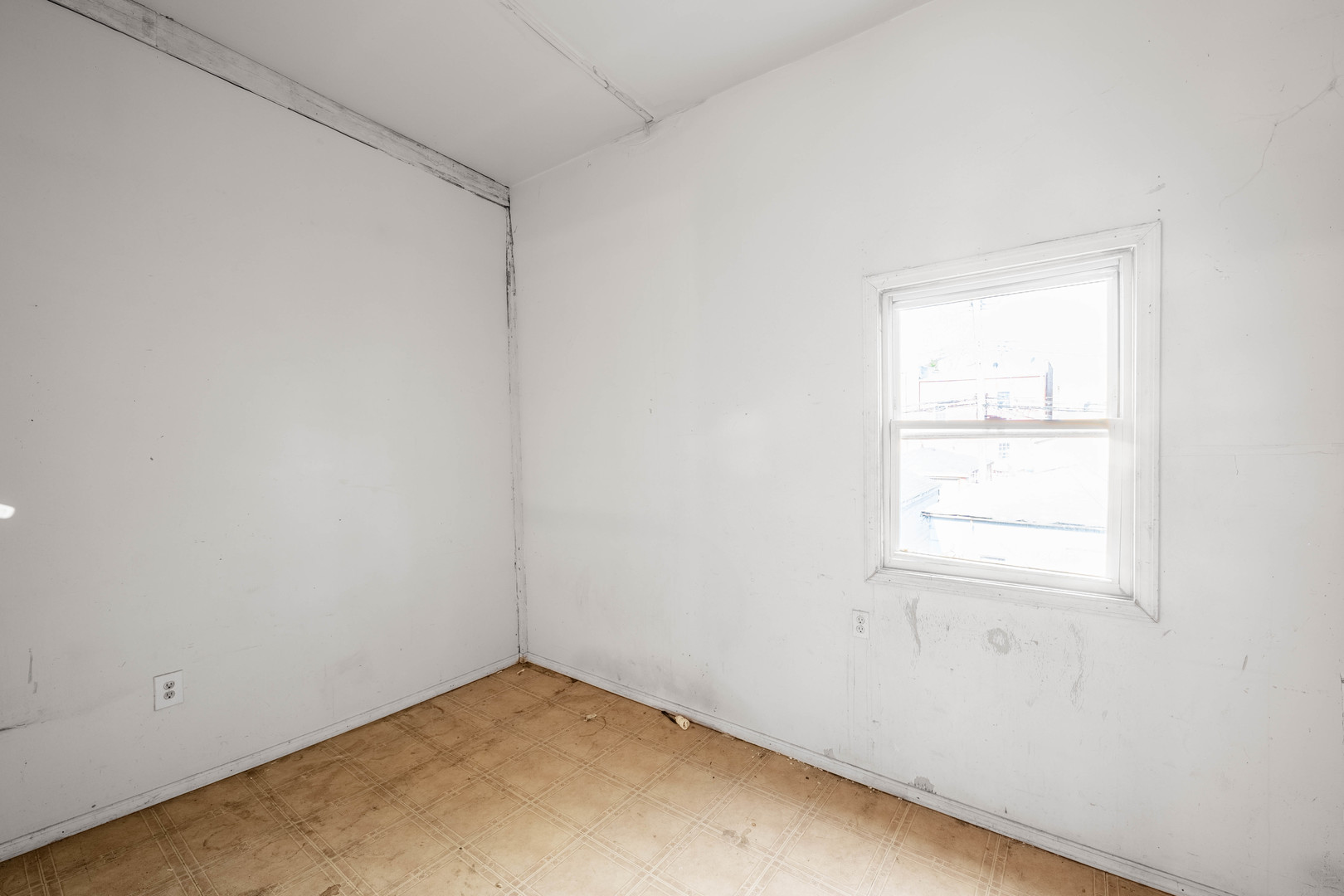 2244 S Drake Avenue Property Photo 9