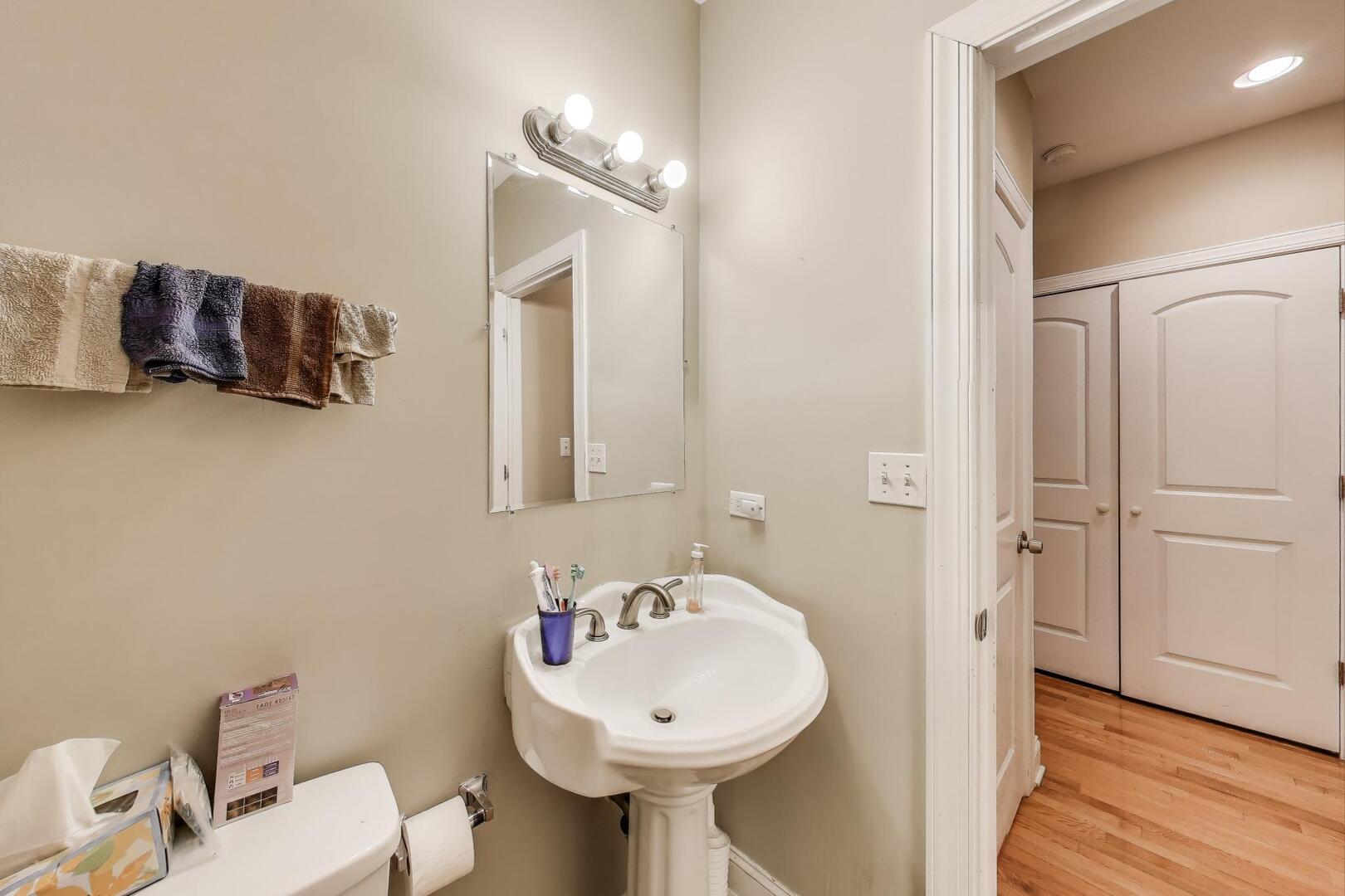 6527 S Drexel Avenue Property Photo 11