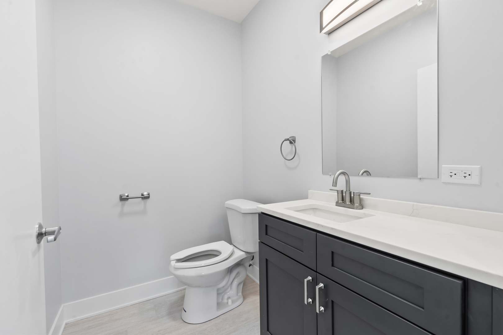 436 E Northwest Highway 220 Property Photo 8