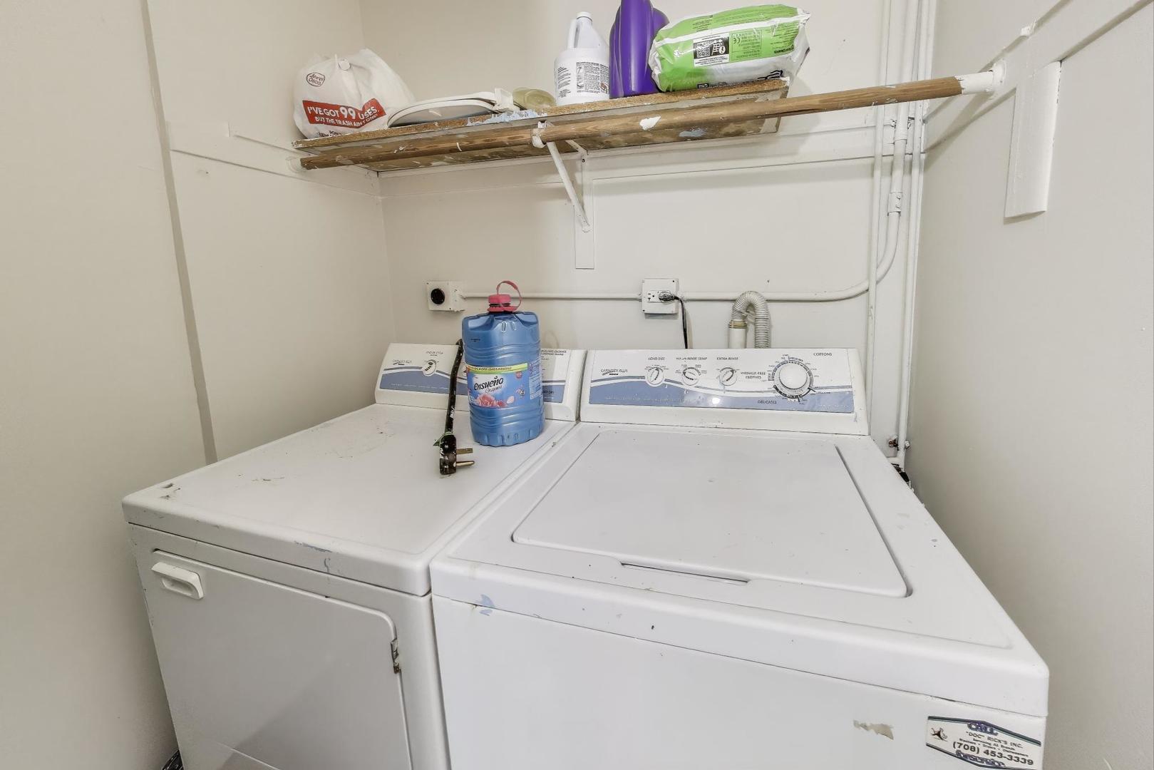 2417 N Washtenaw Avenue Property Photo 15