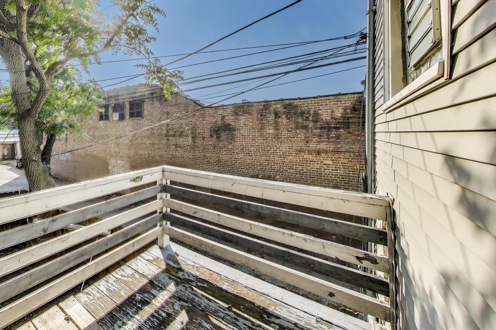 2417 N Washtenaw Avenue Property Photo 27