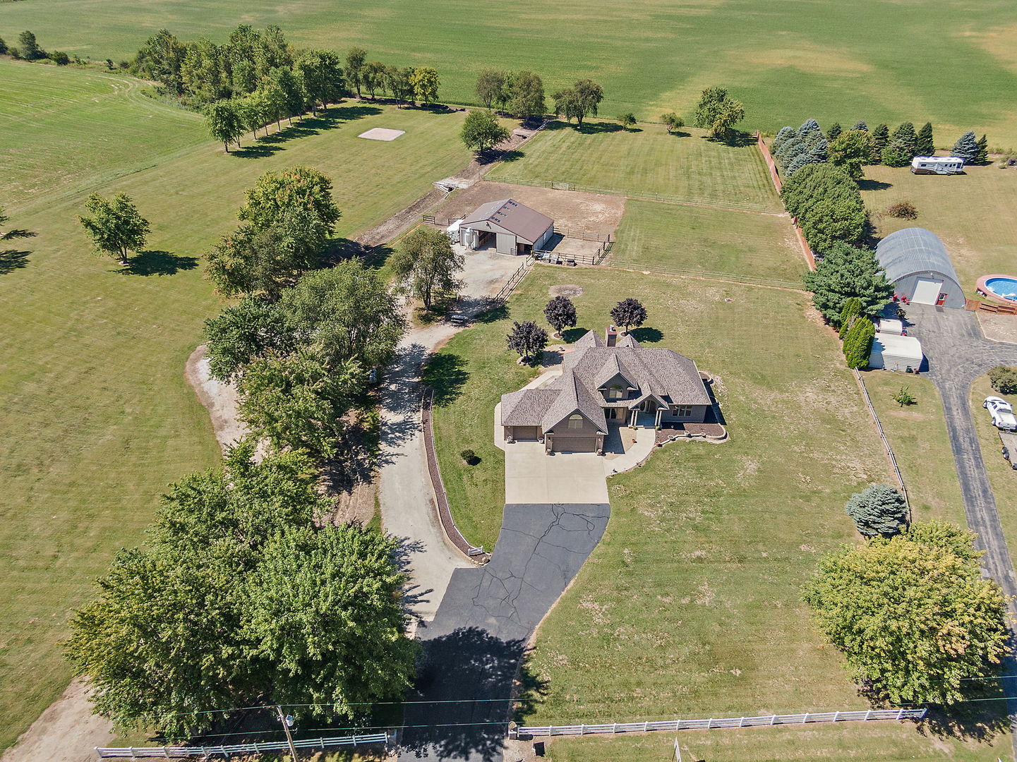 17707 Il-113 Property Photo 1