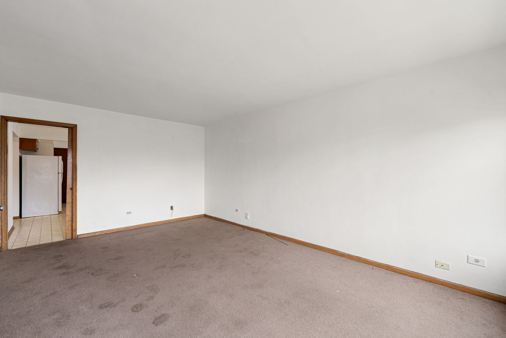 1833 Oak Park Avenue Property Photo 6