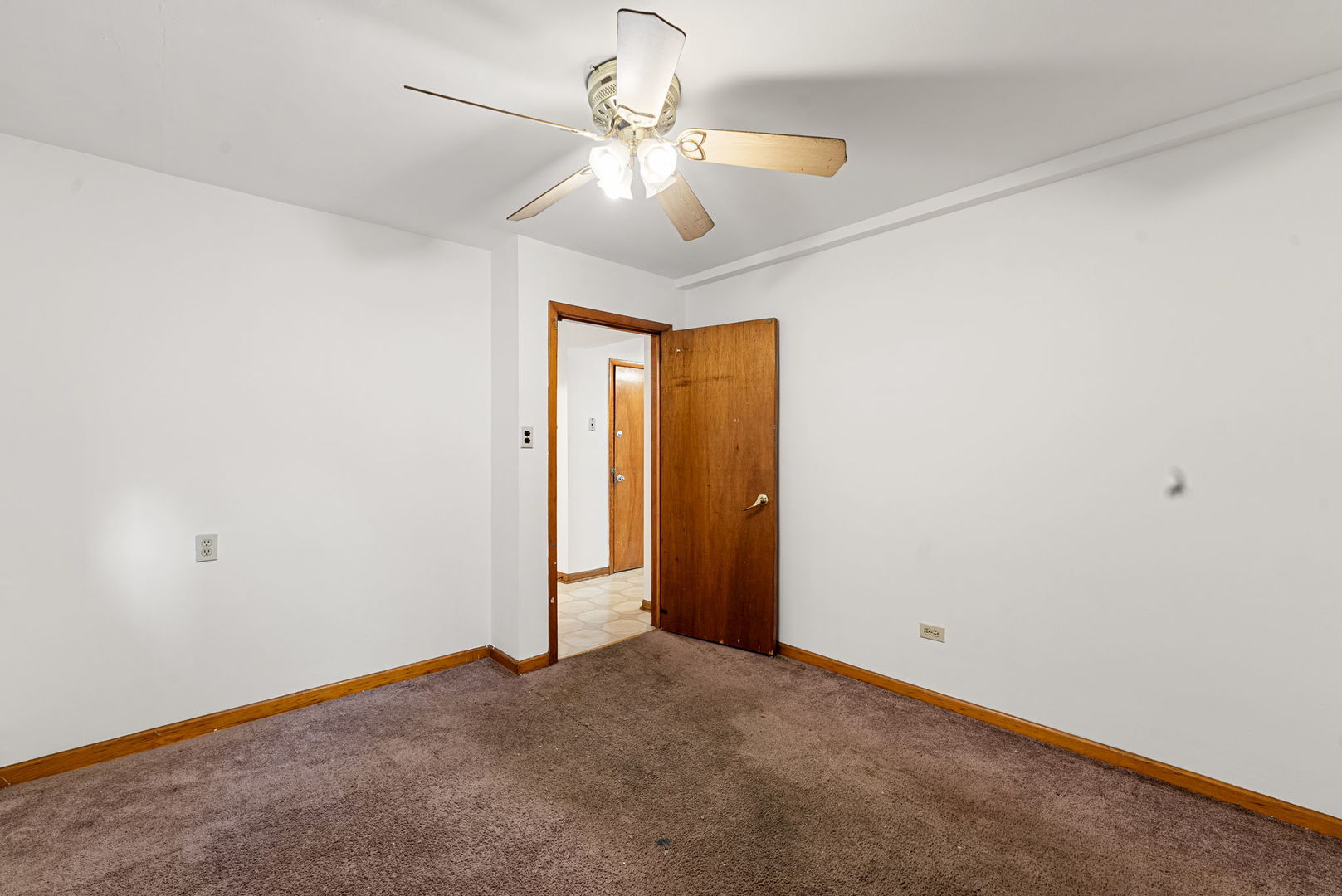 1833 Oak Park Avenue Property Photo 23