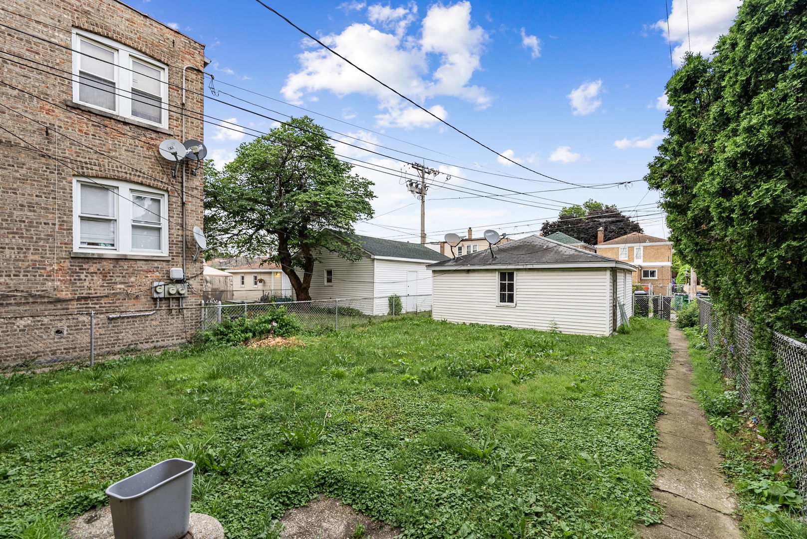 1833 Oak Park Avenue Property Photo 28