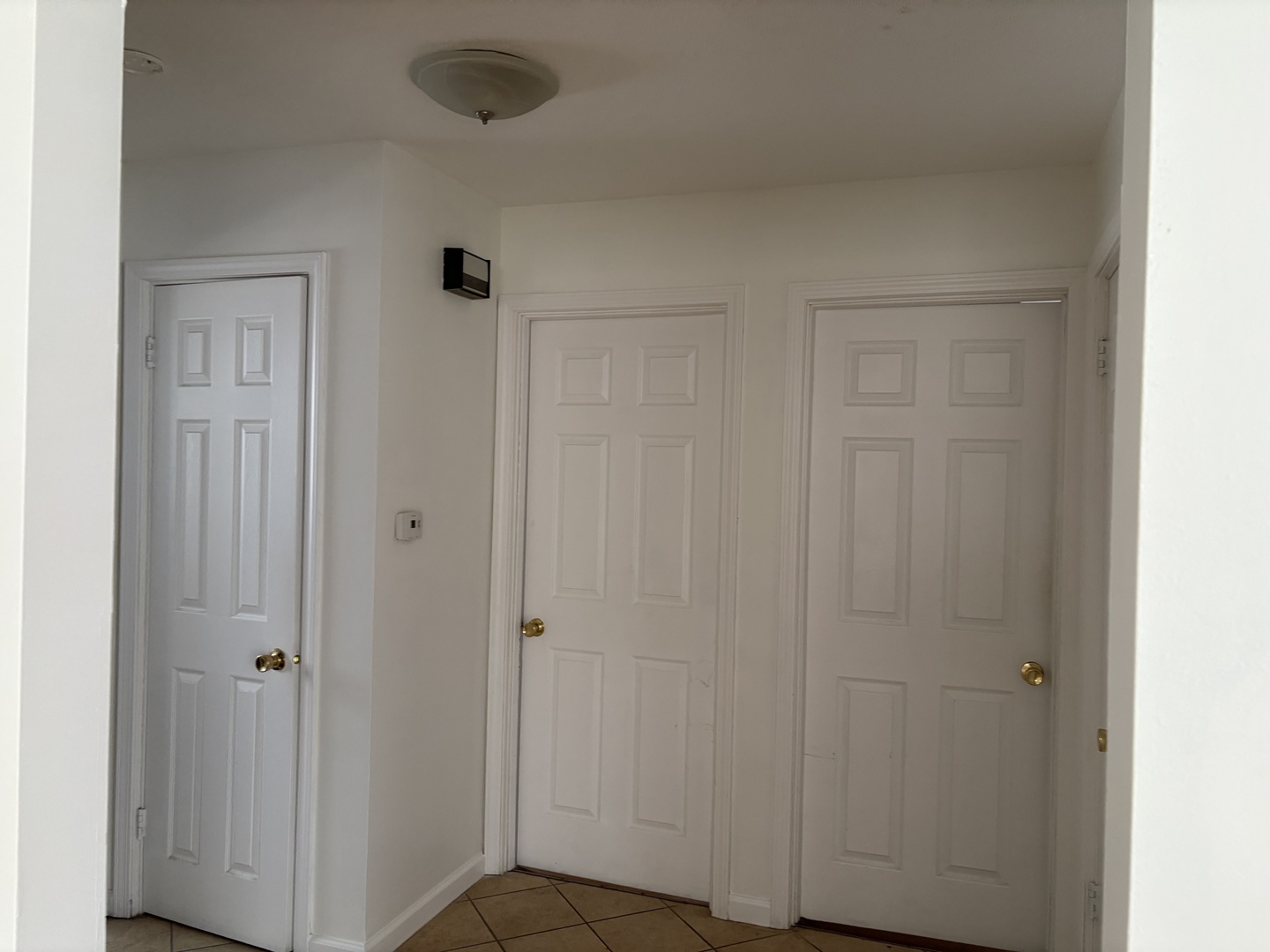 751 N Northwest Highway Property Photo 25