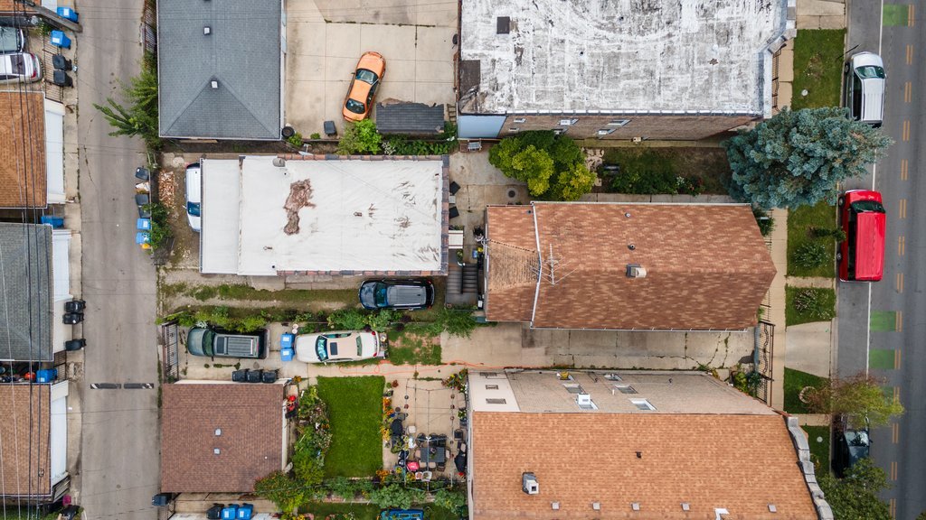 2711 S Hamlin Avenue Property Photo 21