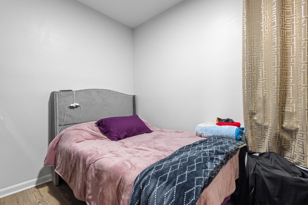 2711 S Hamlin Avenue Property Photo 59