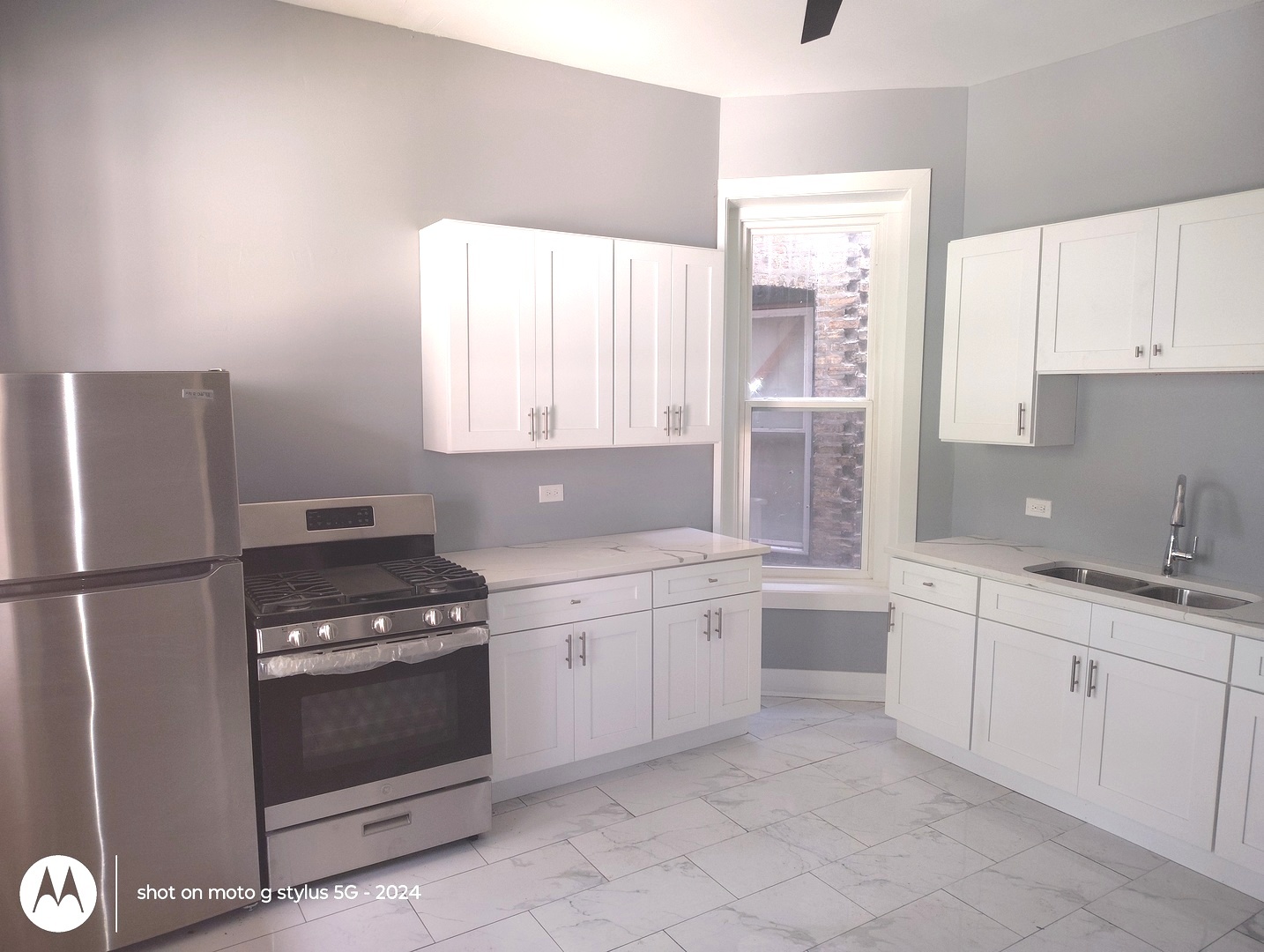 1661 S Homan Avenue 1 Property Photo 3