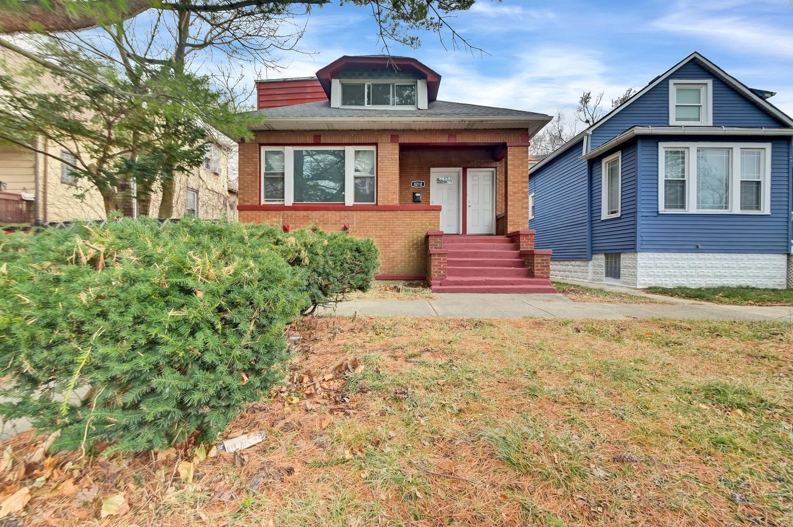8210 S Manistee Avenue Property Photo 1