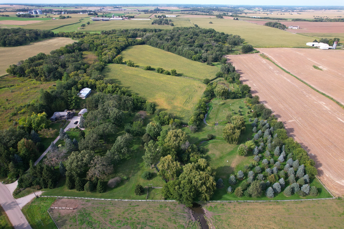 14028 Nichols Road Property Photo 1