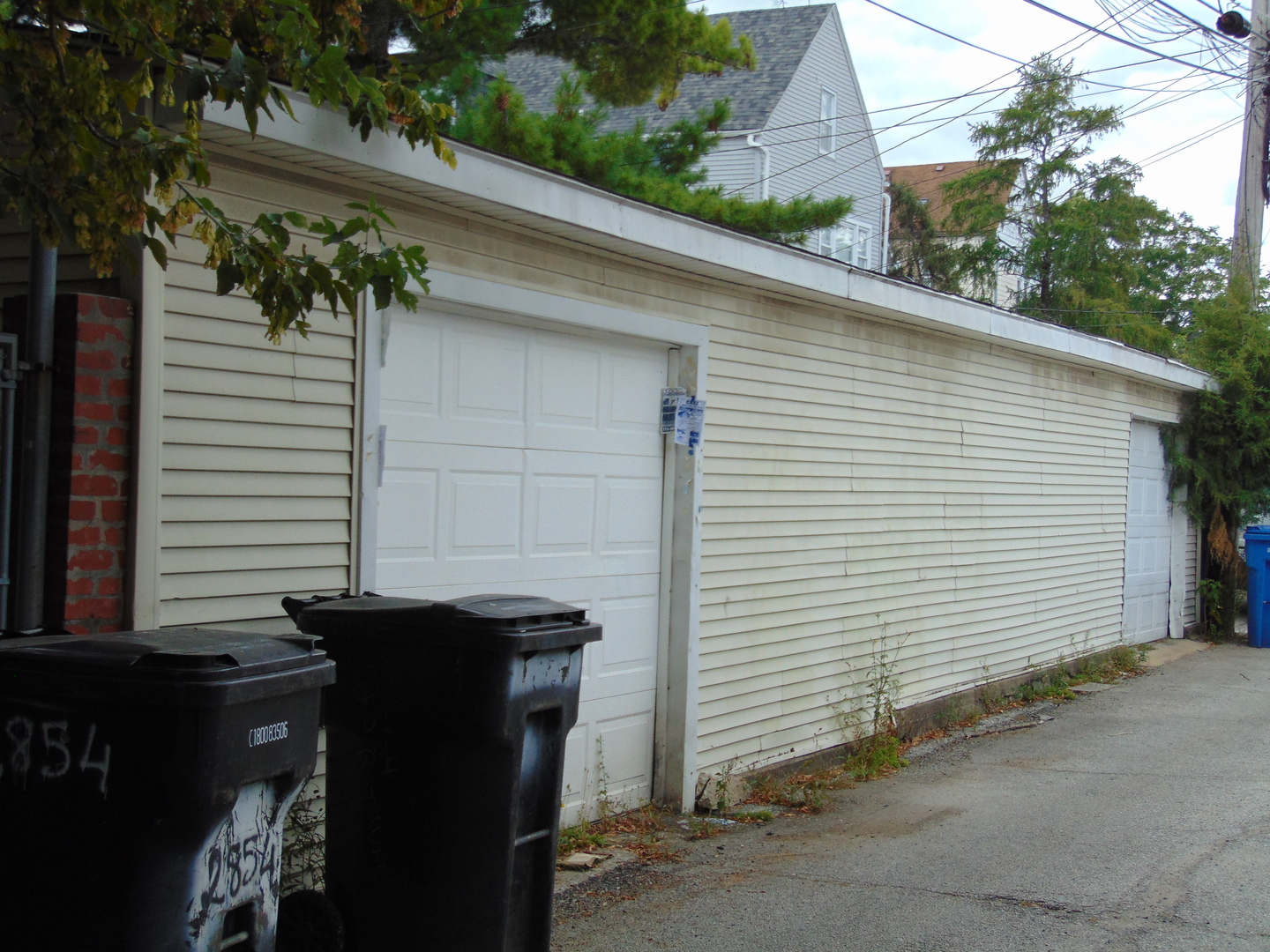 2848-50 N Ridgeway Avenue Property Photo 15