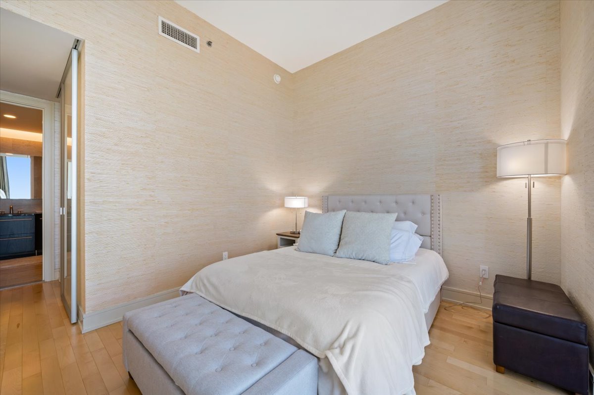 401 N Wabash Avenue 71c Property Photo 11