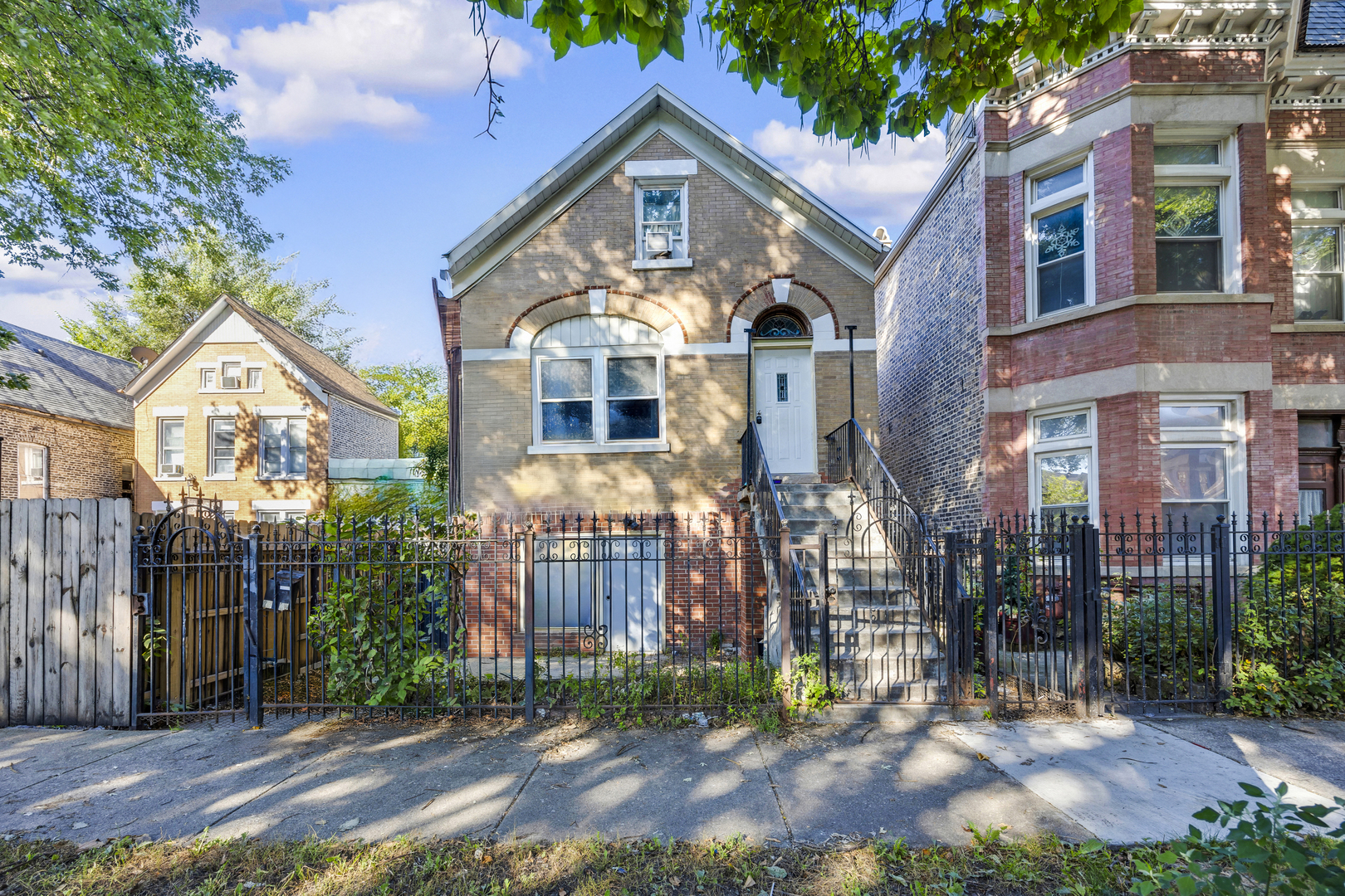 2334 S Trumbull Avenue Property Photo 1