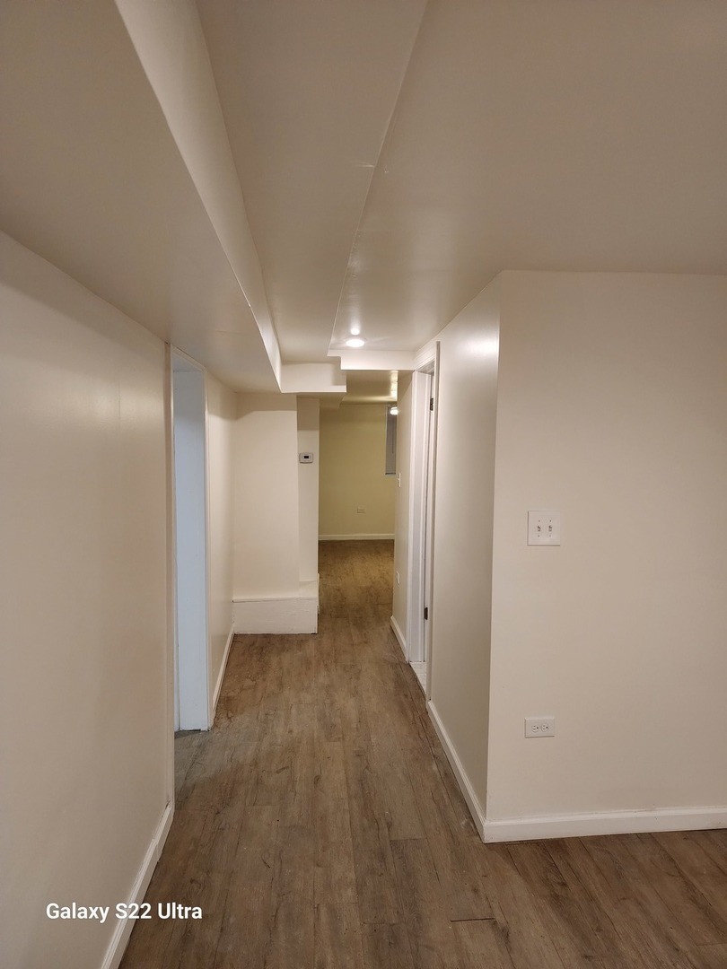 8909 S Houston Avenue Property Photo 19