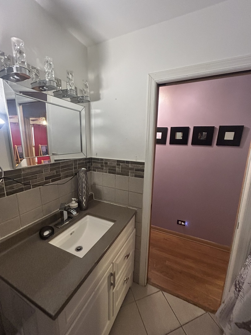 16639 Dobson Avenue Property Photo 5