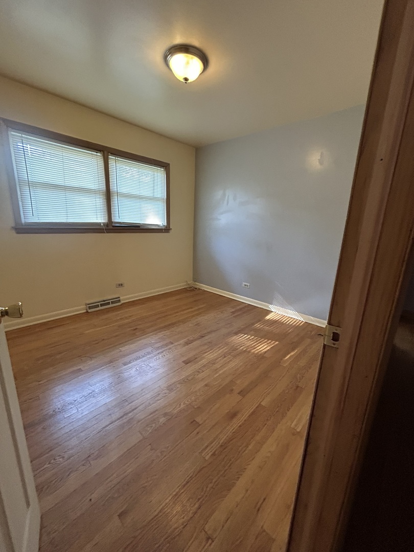 16639 Dobson Avenue Property Photo 6