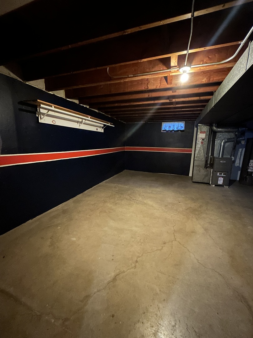 16639 Dobson Avenue Property Photo 11